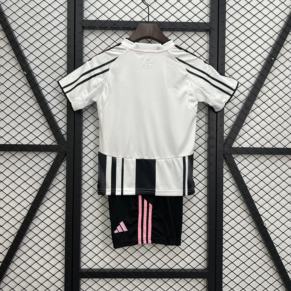 Kit Infantil Juventus